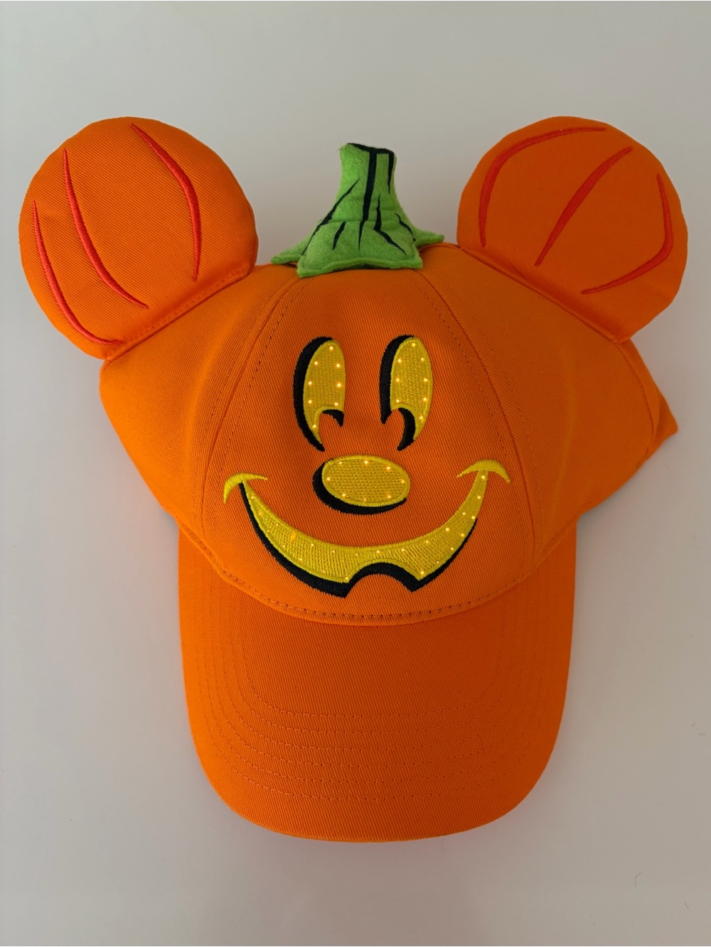 Disney Parks 2019 Halloween Mickey Mouse Pumpkin Light-Up Hat